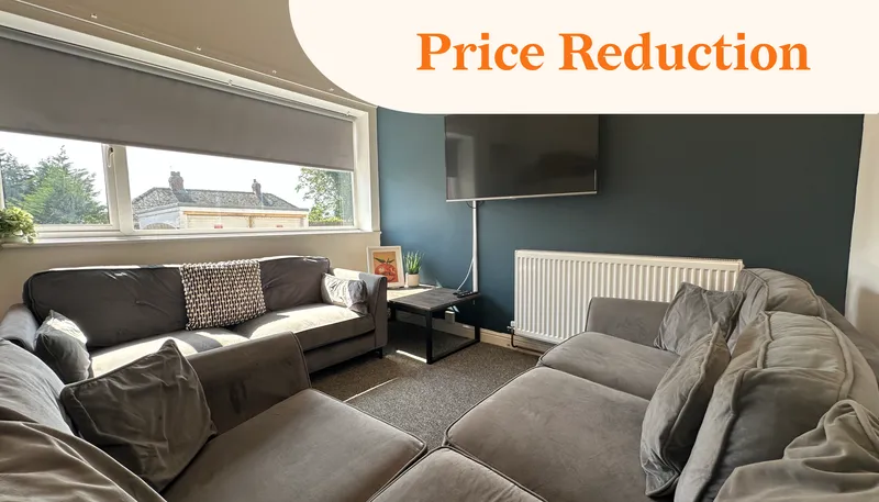 West End // 5 Bed & 2 Bath // SEPT 2026 - Thumbnail 1